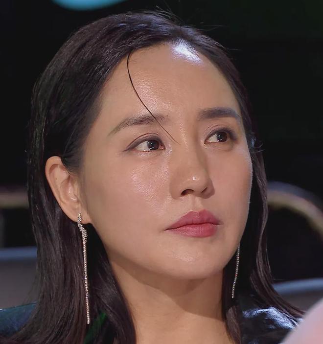 景甜牛奶肌惊艳林允好美杨超越妆容拉胯九游会网址是多少星光大赏明星怼脸图：(图14)