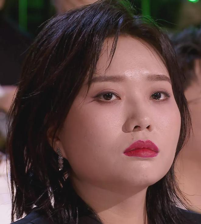 景甜牛奶肌惊艳林允好美杨超越妆容拉胯九游会网址是多少星光大赏明星怼脸图：(图35)