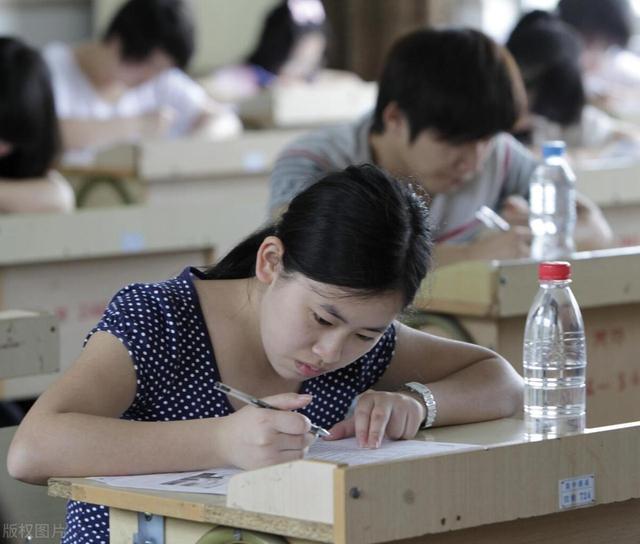 哪个口碑好强迫症的孩子怎么开导九游会J9北京强迫症心理咨询